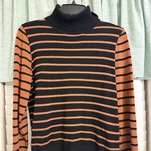 89th & Madison Black and Tan Striped Turtleneck Sweater